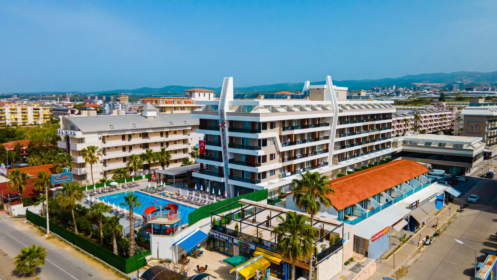 Ein einzigartiges Unterkunftserlebnis erwartet Sie im <br> Grand Kolibri Prestige & Spa!